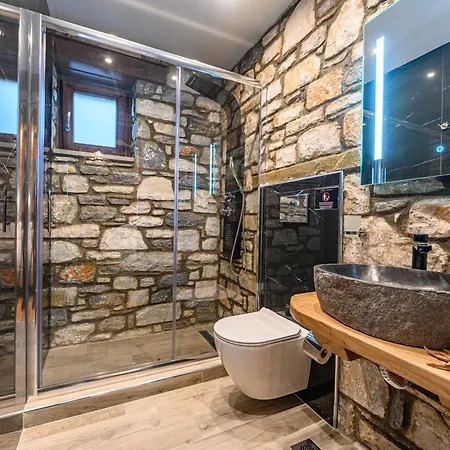 Mple Feggari Apartamento *