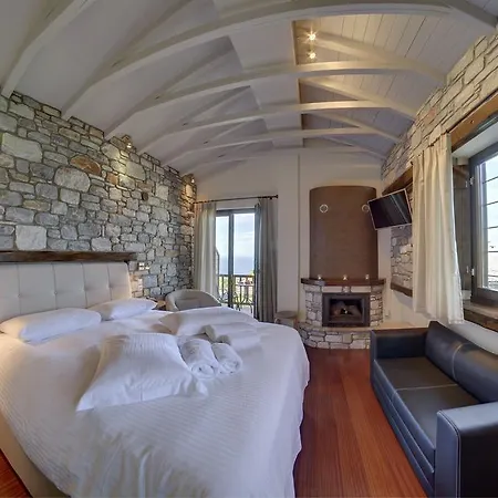 Mple Feggari Apartment