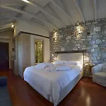 Apartamento Mple Feggari *